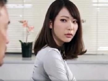 エリートキャリアウーマンが年上の部下に犯されるも快感絶頂堕ちしてしまい‥お姉さんOLレイプのエロ動画