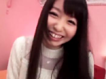 生理前でムラムラしてる巨大乳美形少女の発情性行為巨乳美少女痴女ハメ撮りのエロ動画