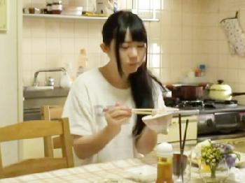 学校サボってパパの肉棒と中出し禁断姦淫するぶっ飛び女子校生巨乳美少女ロリ近親相姦のエロ動画