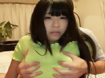 ヘンタイなお兄さんが妹の急成長中の乳房に発情して近親パコ仕掛け中出し巨乳美少女ロリ近親相姦のエロ動画