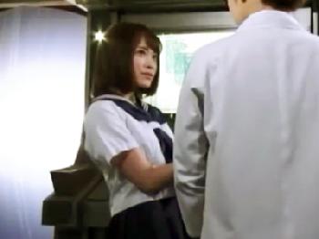 『やめてぇぇ！』可愛い女子校生が変身して戦うも敗北即凌辱‥！美少女コスプレレイプのエロ動画