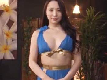 緩急自在な手技と艶かしい腰遣いで究極の射精へと導く超高級裏サロン巨乳お姉さんマッサージのエロ動画