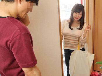 世話を焼いてくれる近所のお母さんとの不貞にドハマリ巨乳人妻のエロ動画