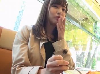 25歳若奥様の素人奥さん→子供が欲しい夫婦による最初から最後までのリアル子作り映像巨乳人妻ハメ撮りのエロ動画