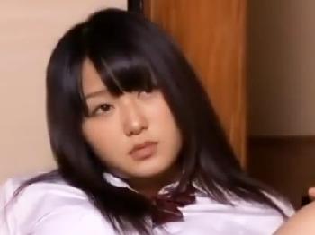 強力媚薬飲んじゃった幼馴染女子校生が尋常じゃない目つきで襲ってきた美少女痴女中出しのエロ動画