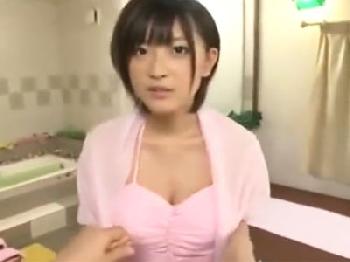 実際に合った実話…かあちゃんとは違うオバのデカパイに魅せられたショタは…巨乳人妻近親相姦春菜はなのエロ動画