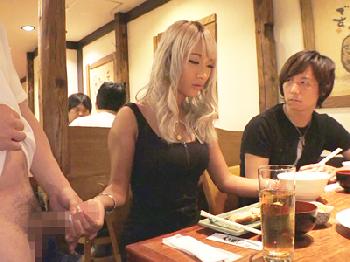 普通の時間停止とは違ったプライベートで時間を止められたギャルに中出し三昧巨乳お姉さんAIKAのエロ動画