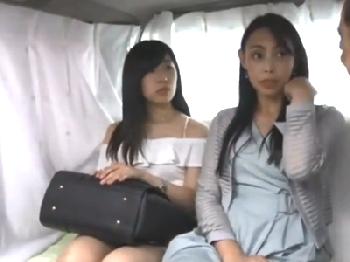 熟練の手口で捕まえた素人母娘を纏めてホテルに連れ込んで3Pファック人妻熟女のエロ動画