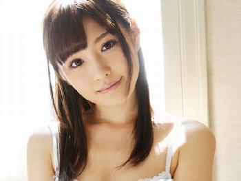 美形少女過ぎる橋本ありなちゃんがデビュー1周年で自分の作品をランキング巨乳美少女のエロ動画