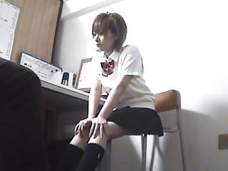 留年を回避する為に担任とセックスする女子校生とか存在するんだな！美少女お姉さんフェラのエロ動画