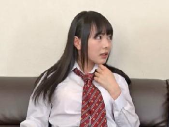 親が出かけて妹と2人きりになり近親セックス美少女近親相姦のエロ動画