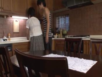 世のかあちゃんは息子イチモツの中出しを受け入れすぎだと思うんだ巨乳人妻近親相姦のエロ動画