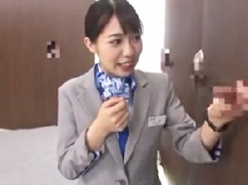 賞金ゲットを目指して射精させるが制限時間に大パニックになりチャレンジ失敗で罰ゲームお姉さんパンストフェラ手コキのエロ動画