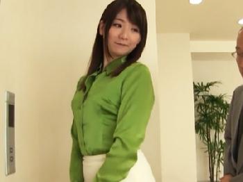 スタイル抜群の受付嬢がお得意様を誘惑して枕営業で性奉仕お姉さん痴女手コキのエロ動画