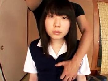 まだ垢抜けてない感が妙にエロいデカパイ女子校生と中出しハメ撮り！巨乳美少女のエロ動画