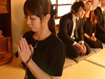娘の夫に寝取られて…夫を亡くして以降女を忘れていた義理の母が女を取り戻す瞬間人妻熟女近親相姦矢吹京子のエロ動画