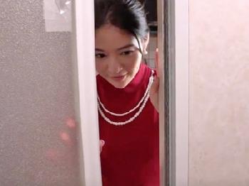 義理息子の入浴中の突入し中出し近親を求める痴女後妻の母巨乳人妻のエロ動画
