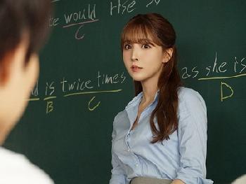 『だめだって分かってる…けど』生徒との純愛に堕ちた学校一のマドンナ教師美少女お姉さん女教師三上悠亜のエロ動画