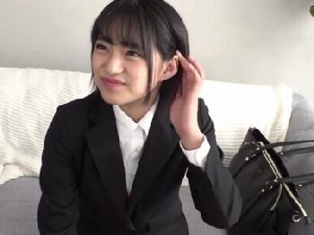 『女性用風俗…？』就活真っ最中の女子大生がイケメンプロ男優に抱かれて腰砕けイキ素人OLのエロ動画