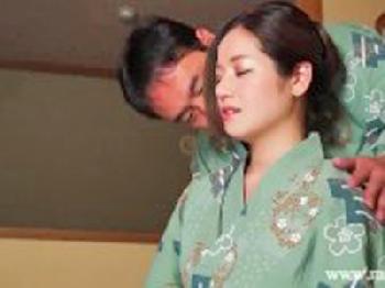 パーフェクトに見える奥様が貪欲かつ傲慢な不貞行為に溺れるのエロ動画