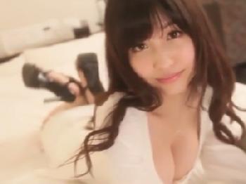 清麗系な色白お姉さんとのねっとりパコで溜め込んだオナ禁精液駄々漏れ巨乳ぶっかけのエロ動画