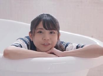 アイドル顔負けの天然美形少女『ぁ…逝きます♡』こんな子がハードファックでヨガりイキ女子校生美少女ロリ3Pのエロ動画