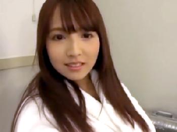 焦らされて欲求が溜まりに溜まった三上悠亜ちゃんをハードピストン顔面射精巨乳美少女顔射のエロ動画