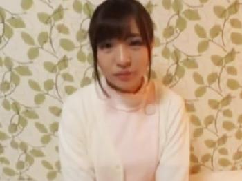 「すごい出ちゃいましたね‥」ミニ系看護師がズル剥けペニスのSEXを知らない男に生中出しされちゃう美少女ロリ童貞看護婦ナンパの...