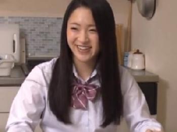 女子校生妹がケツ突き出してたら中出し近親SEX相姦不可避です美少女近親相姦のエロ動画