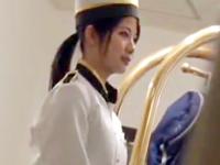『中だけはやめてぇ！』ホテルで真面目に働くお姉さんを中出し性的暴行！レイプのエロ動画