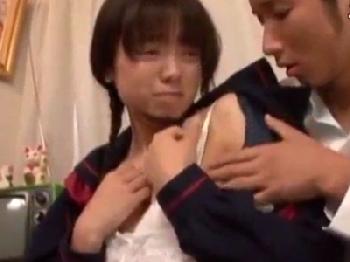 「止めてよぉ…まだ早いよぉ…」セーラー服の後輩と先輩の青春パコ女子校生美少女ロリのエロ動画