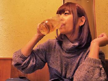 酔っ払ったらすぐ生でヤれちゃう美形少女巨乳美少女紺野ひかるのエロ動画