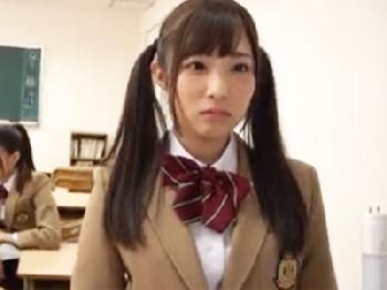 教室で！体育館で！図書室で！時間の止まった学園で無防備な女子校生マ○コを好き放題犯しまくる！巨乳美少女ロリ中出し乱交のエロ動...