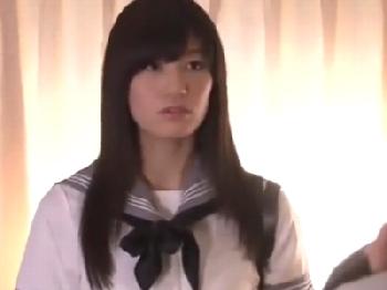 淫乱なギャル痴女ママがベビーシッターのイケメンを誘惑巨乳長谷川リホのエロ動画