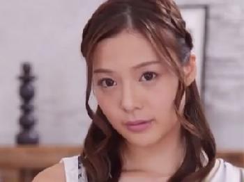 目クリクリの新人美形少女がシミけんに抱かれて恍惚イキ！美少女お姉さんハメ撮りのエロ動画