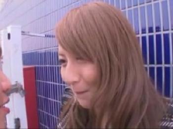 希崎ジェシカちゃんがエロ可愛すぎたから屋上で立ちバックしちゃった美少女お姉さん露出のエロ動画