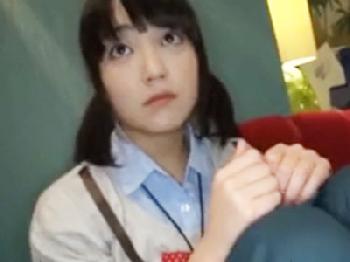 無垢な少女に汚れた大人たちが群がりアナル輪姦中出し乱交W美少女のエロ動画