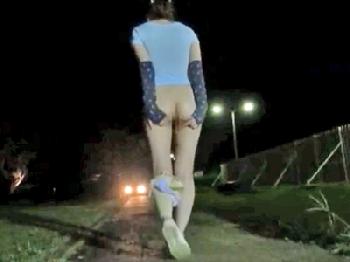 20年ぶりに新しい人が引っ越してきた田舎で村民のターゲットになってしまったマダム巨乳人妻アナルのエロ動画