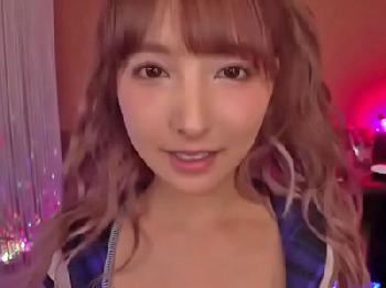 場内指名して呼んだ日本一可愛いおっパブ嬢の抜きサービス巨乳美少女手コキパイズリのエロ動画