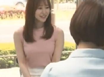 マッサージのはずが挿入されて痙攣イキする素人さんお姉さんレイプのエロ動画