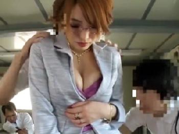 『そんな‥ダメ‥あぁ！』弱味を握られた高潔PTA会長がショタ棒の中出しに堕ちる巨乳お姉さんレイプ君島みおのエロ動画