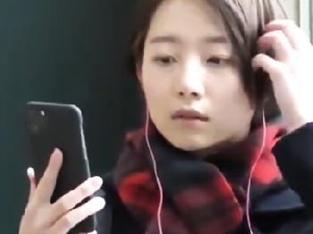 下校中のミニスカート女子校生をストーキング！電車の中で痴漢中出し強姦！美少女レイプのエロ動画