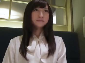 夫とのSEXでイッたことがない美人奥さんが初イキを求めてアダルトビデオへ‥W人妻お姉さんのエロ動画