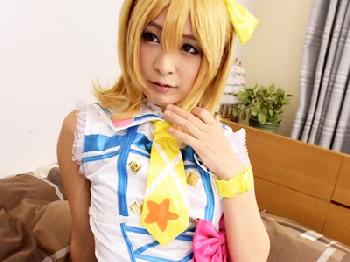 『SEXしてみる？』新品ペニ棒を食い漁るチェリーボーイ喰い魔性ド淫乱レイヤー美少女痴女コスプレ中出しのエロ動画