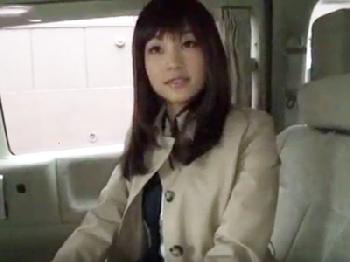 ファンのお宅を訪問し黒パンティストッキングOL風でご奉仕美少女パンスト手コキのエロ動画