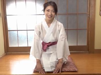 『宜しくお願いします…』選ばれた殿方しかこれない超高級ソープランド店！即尺から中出しまで楽しめる魅惑の極楽タイム巨乳痴女熟女...