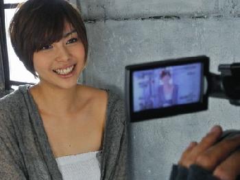 『がんばります♡』9頭身の最強肉体が初めての痴女プレイに困惑しながら奮闘パコ潮吹き卯水咲流のエロ動画