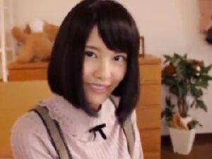 お兄ちゃん大好きな妹が子宮奥を巨大ペニスでハードピストンされ激イキ！巨乳美少女顔射ロリ近親相姦の無料エロ動画