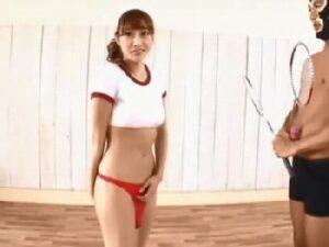 体操着姿の明日花キララを後ろからの激しいピストンにノックアウト！！巨乳お姉さんコスプレの無料エロ動画