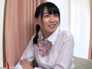 小学校からの幼馴染と勉強会→エロ雑誌を起点に中出し交尾！巨乳美少女痴女女子校生の無料エロ動画